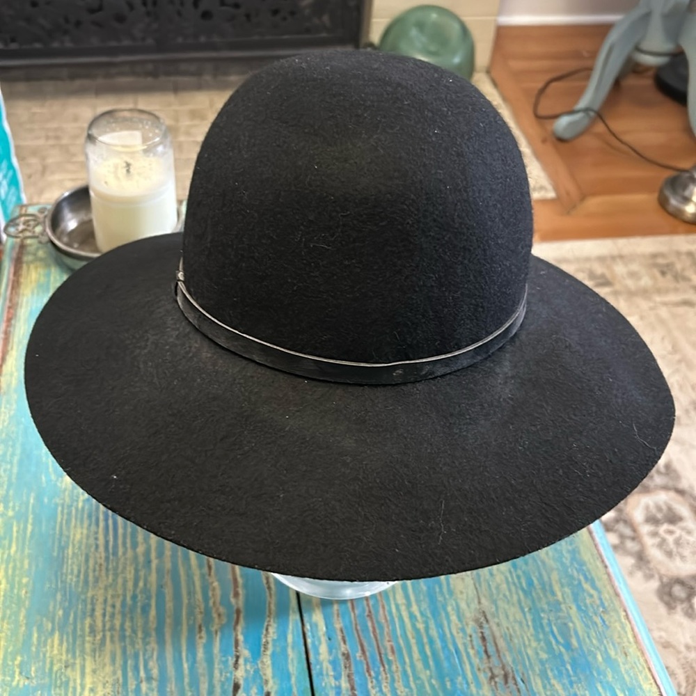 Women’s black wool felt hat- Nordstroms